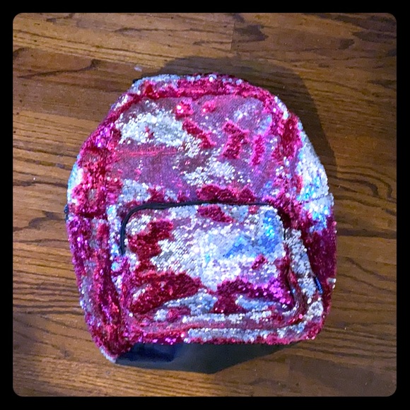 Back pack - Picture 1 of 4